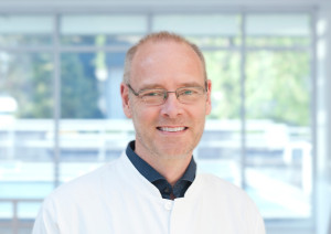 Das Foto zeigt Prof. Dr. Gero Hilken.
