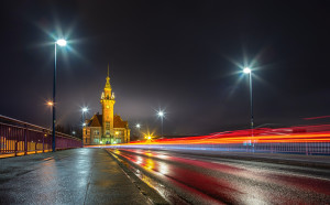 Bild vom Dortmunder Hafen bei Nacht.
