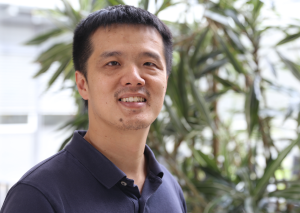 Portrait von Prof. Dr. Yiyu Shi.