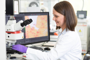 Elen Tolstik forscht als Physikerin nach Biomarkern bei Herz-Kreislauf-Erkrankungen.