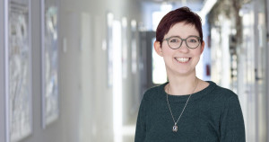 Portrait von Dr. Anna Roth.