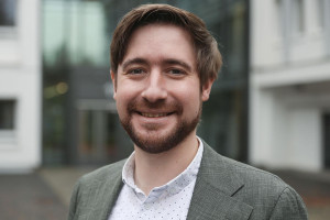 Portrait von Jannis Schulte.
