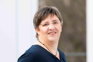 Portrait von Sandra Schwagenscheidt.