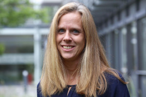 Portrait von Cornelia Schumbrutzki.