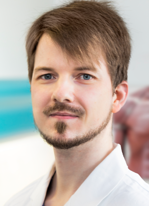 Dr. Andreas Hentschel.