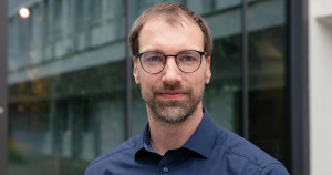 Portrait von Dr. Jens Liebich.