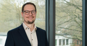 Portrait von Patrick Lehmhaus.