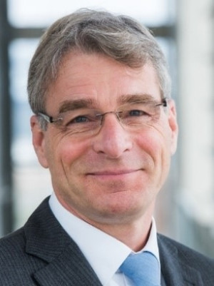 Das ISAS bedankt sich bei Prof. Dr. Oliver Stefan Ambacher für sein großes Engagement und die geleistete Arbeit.